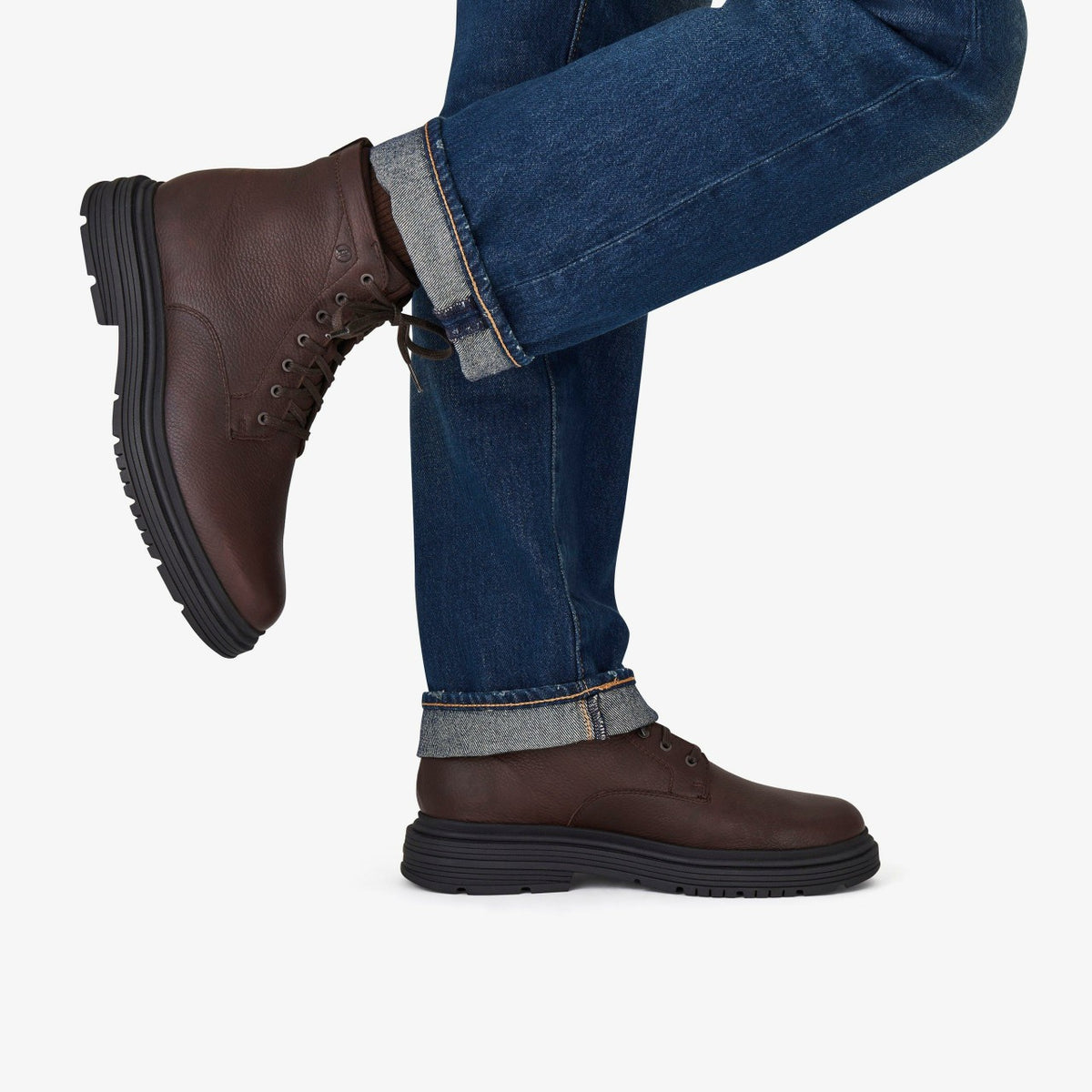 Badbury Hi Waterproof Brown Warmlined Leather - Clarks Men
