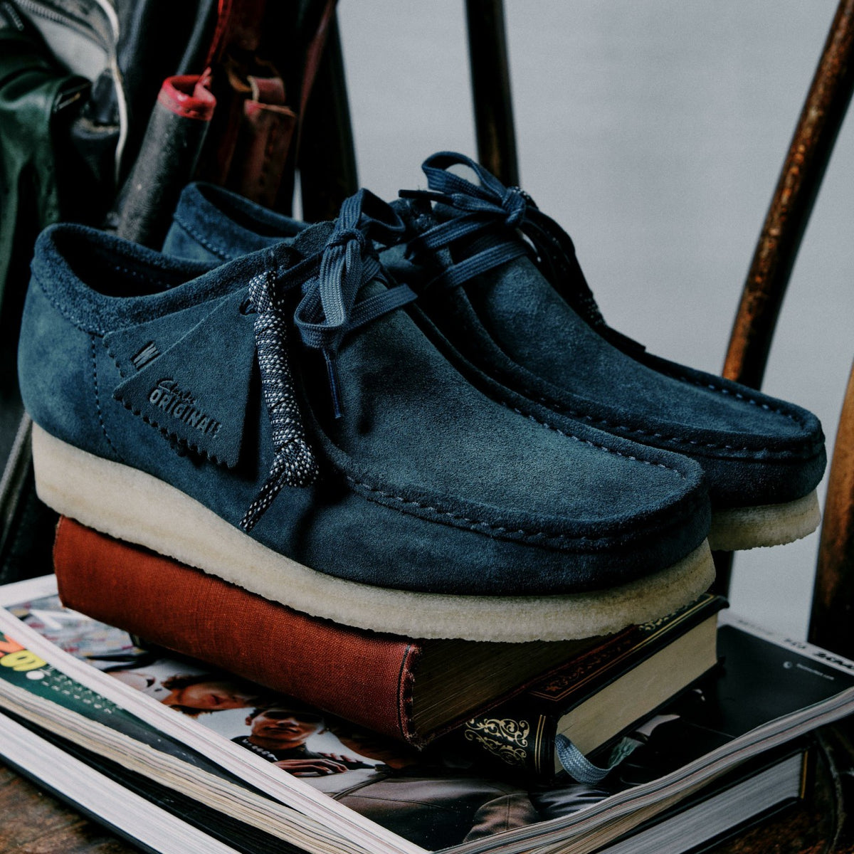 Wallabee Mid Blue Suede - Clarks Men