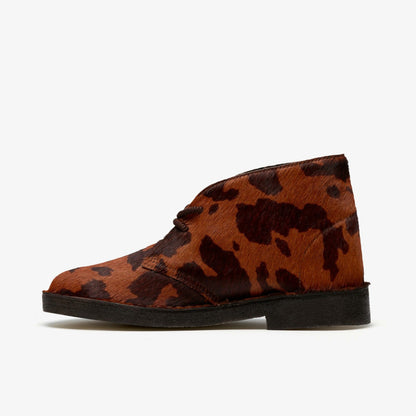 Desert Boot. Brown Cow Print - Clarks Women