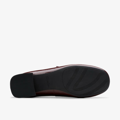 Daiss 30 Shine Burgundy Patent - Clarks Women