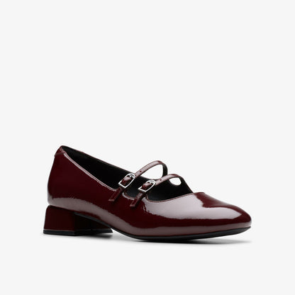 Daiss 30 Shine Burgundy Patent - Clarks Women