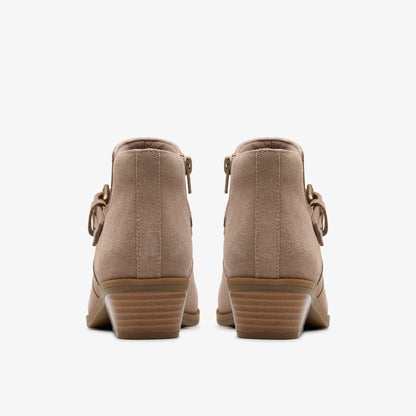 Danyelle Wish Light Taupe Suede - Clarks Women
