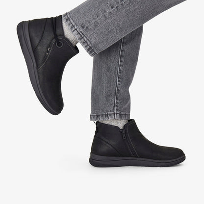 Brinkley Derby Black - Clarks Women