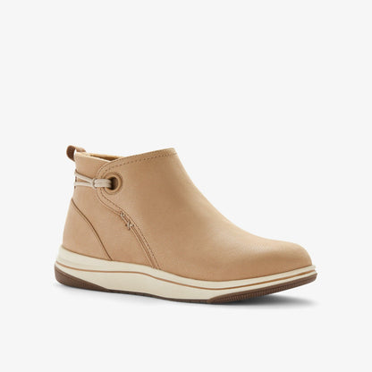 Brinkley Derby Camel - Clarks Women