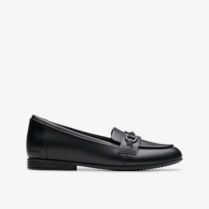 Finja Loafer Older Black Leather - Clarks Kids