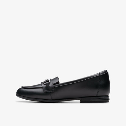 Finja Loafer Older Black Leather - Clarks Kids