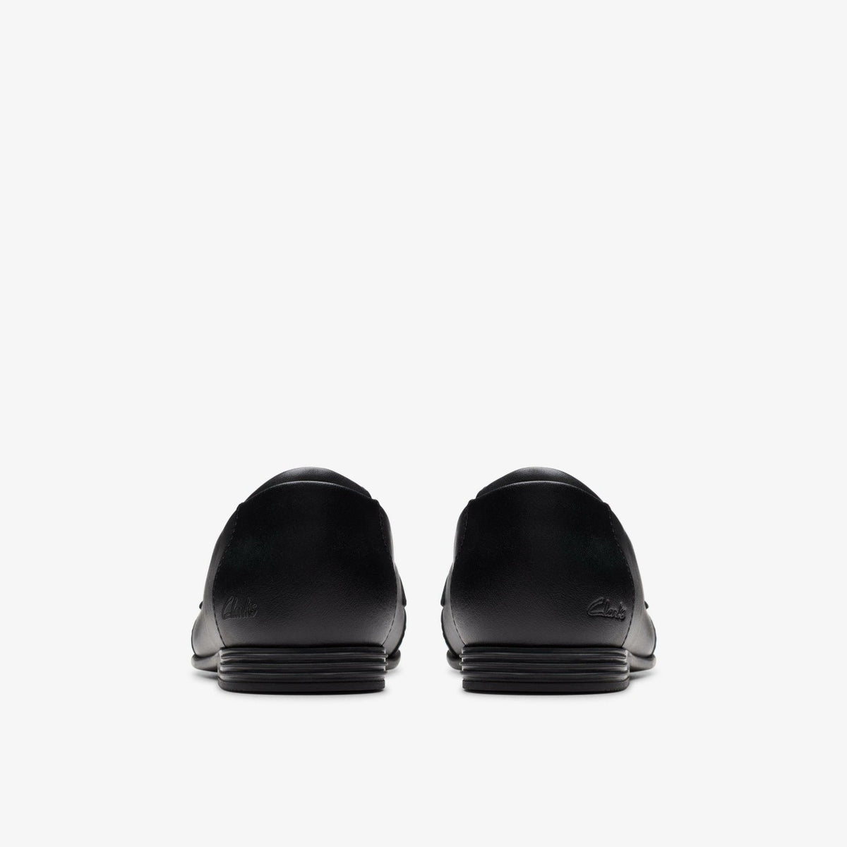 Finja Loafer Older Black Leather - Clarks Kids