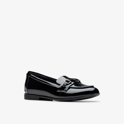 Finja Loafer Older Black Patent - Clarks Kids