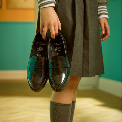 Tapa Edge Youth Black Patent - Clarks Kids
